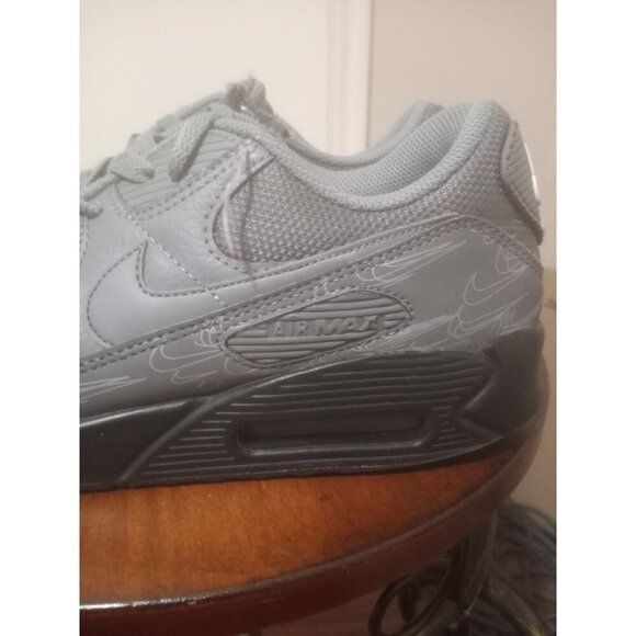 Mens Size 10 Nike Air Max 90 Grey Reflective Athletic Running Shoes DZ4504-002 - Picture 12 of 15